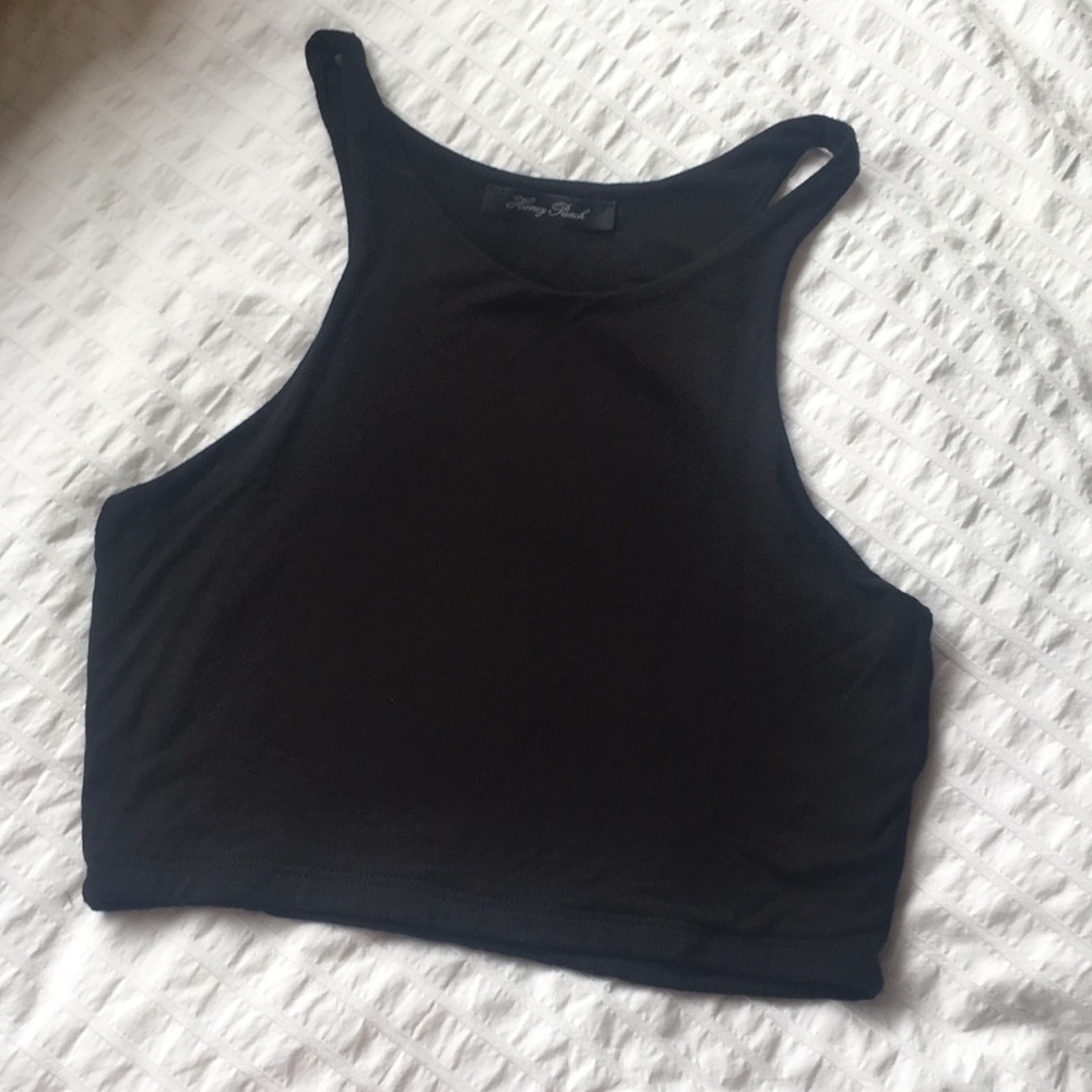 Black tank crop
